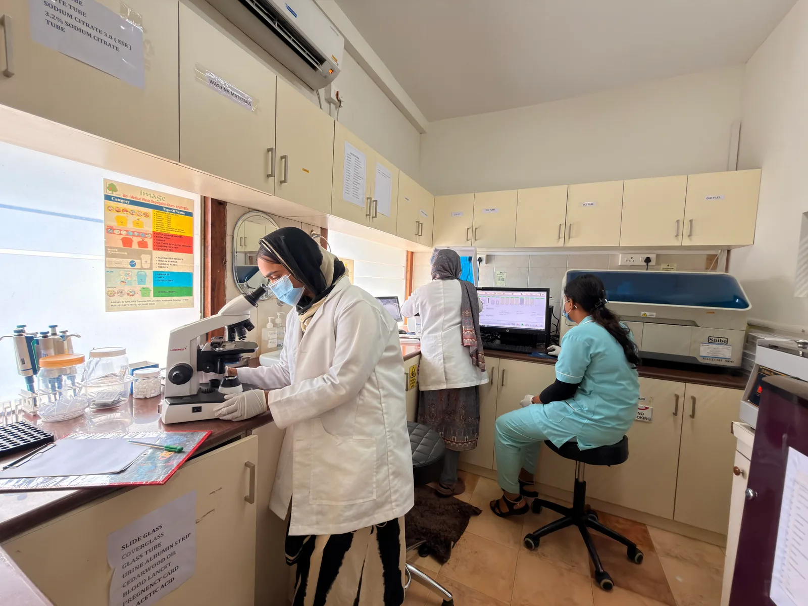 Automated pathology and biochemistry diagnostic laboratory at Ayurgreen Hospital